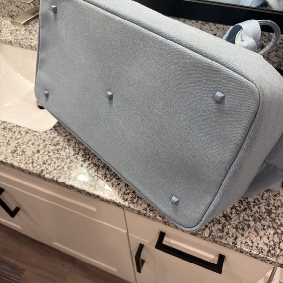 GAP X BEIS weekender - Picture 4 of 4